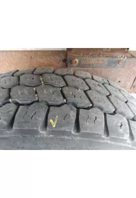 OTHER 275/80R22.5 TIRE