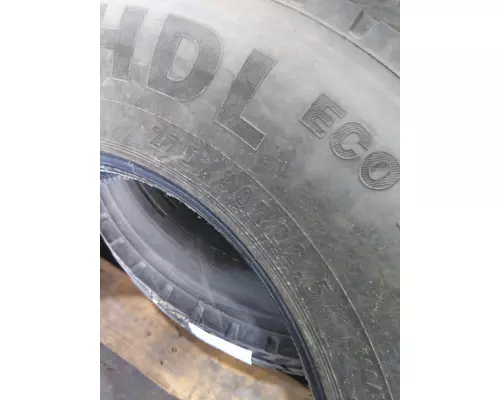 OTHER 275/80R22.5 TIRE