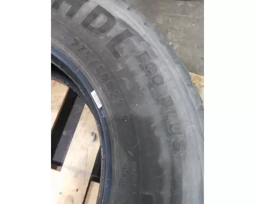 OTHER 275/80R22.5 TIRE