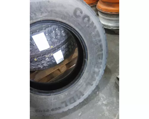 OTHER 275/80R22.5 TIRE