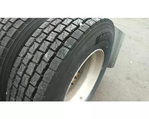 OTHER 275/80R22.5 TIRE