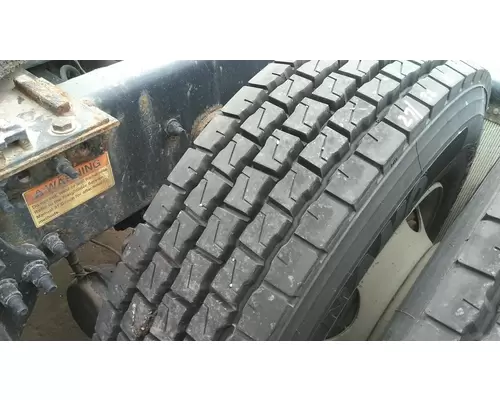 OTHER 275/80R22.5 TIRE