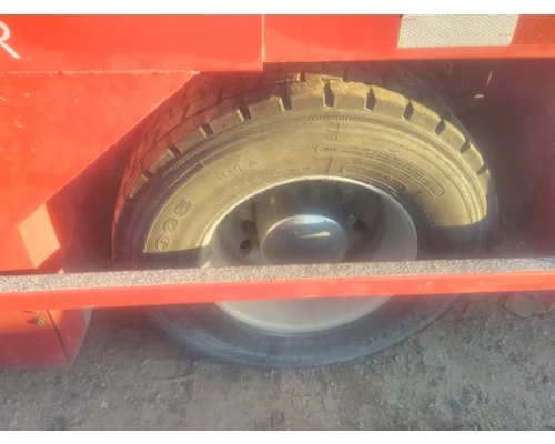 OTHER 285/70R19.5 TIRE