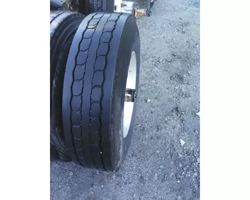 OTHER 295/75R22.5 TIRE