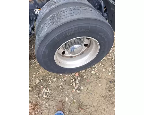 OTHER 295/75R22.5 TIRE