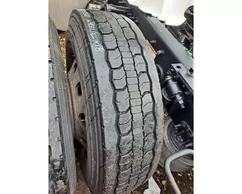 OTHER 295/75R22.5 TIRE