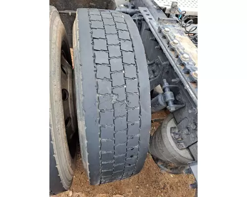 OTHER 295/75R22.5 TIRE