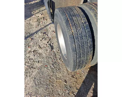 OTHER 295/75R22.5 TIRE