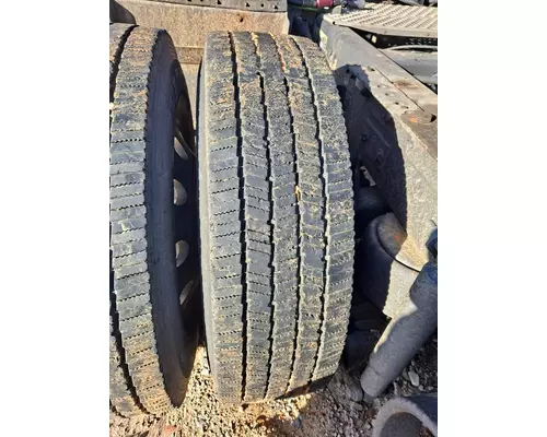 OTHER 295/75R22.5 TIRE