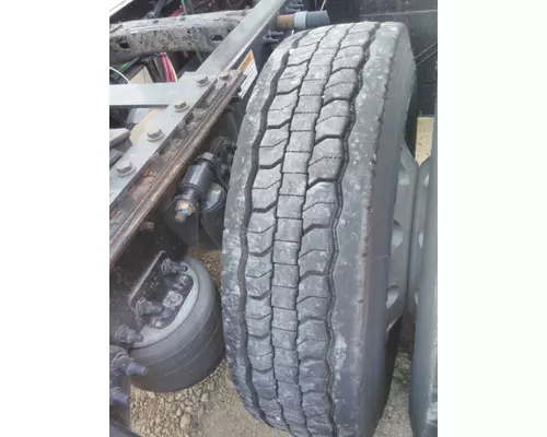 OTHER 295/75R22.5 TIRE