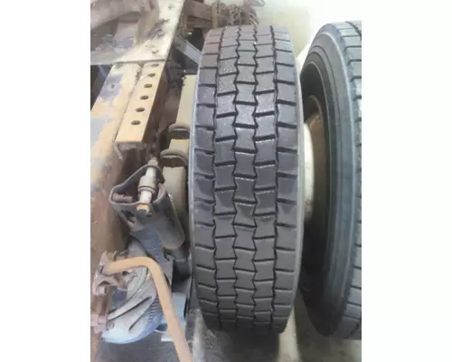 OTHER 295/75R22.5 TIRE