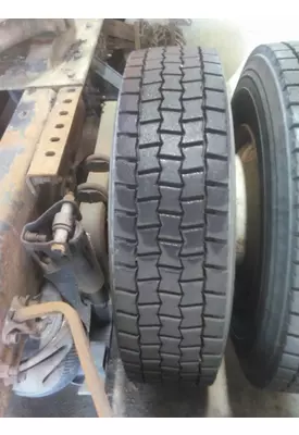 OTHER 295/75R22.5 TIRE