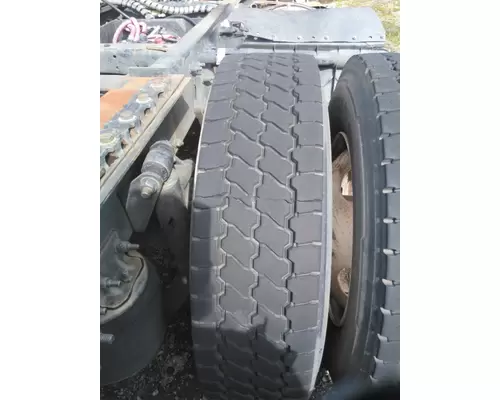 OTHER 295/75R22.5 TIRE