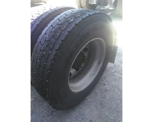 OTHER 295/75R22.5 TIRE