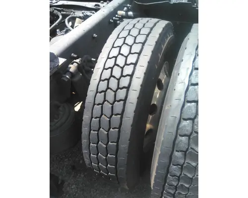 OTHER 295/75R22.5 TIRE
