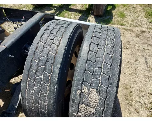 OTHER 295/75R22.5 TIRE