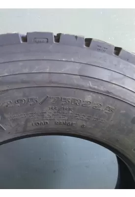 OTHER 295/75R22.5 TIRE