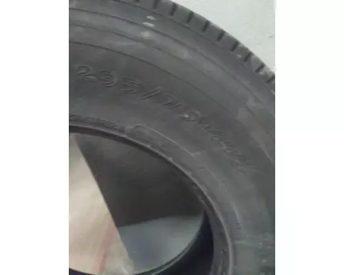 OTHER 295/75R22.5 TIRE