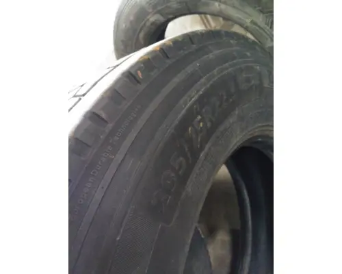 OTHER 295/75R22.5 TIRE