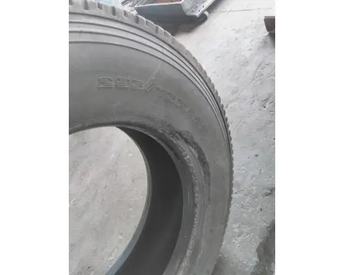 OTHER 295/75R22.5 TIRE