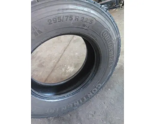 OTHER 295/75R22.5 TIRE