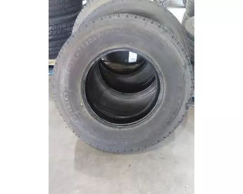 OTHER 295/75R22.5 TIRE