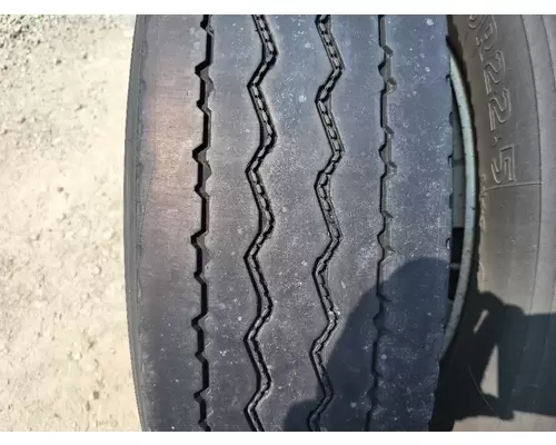 OTHER 295/75R22.5 TIRE