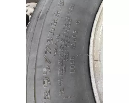 OTHER 295/75R22.5 TIRE