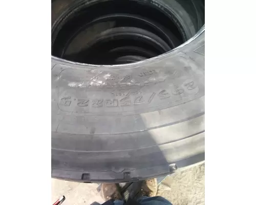 OTHER 295/75R22.5 TIRE