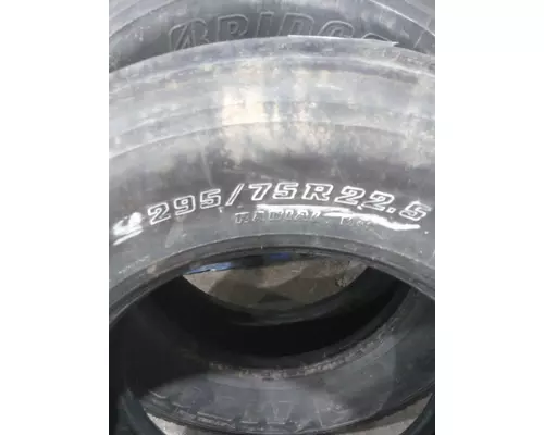 OTHER 295/75R22.5 TIRE