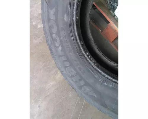 OTHER 295/75R22.5 TIRE