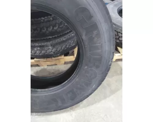 OTHER 295/75R22.5 TIRE