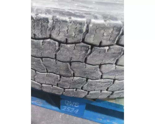 OTHER 295/75R22.5 TIRE