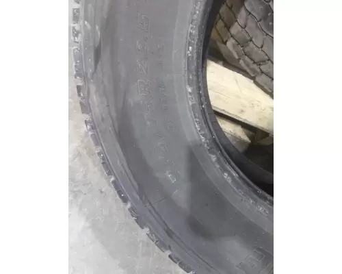 OTHER 295/75R22.5 TIRE