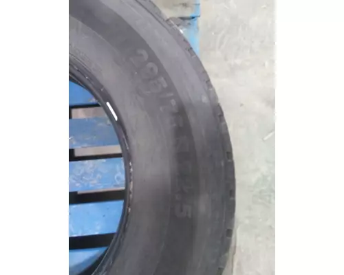 OTHER 295/75R22.5 TIRE