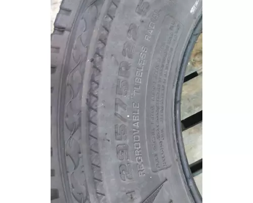 OTHER 295/75R22.5 TIRE