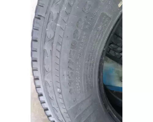 OTHER 295/75R22.5 TIRE