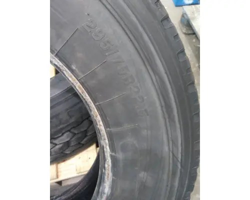 OTHER 295/75R22.5 TIRE