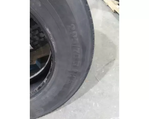 OTHER 295/75R22.5 TIRE