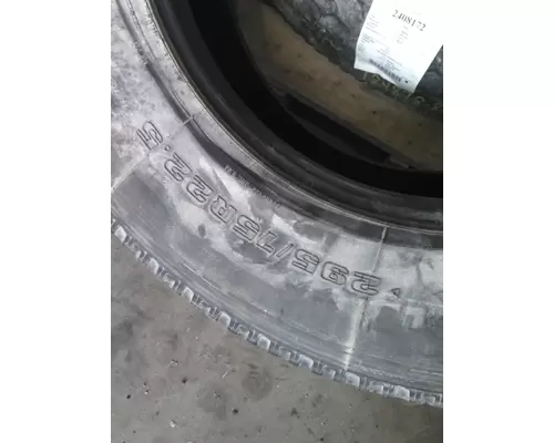 OTHER 295/75R22.5 TIRE