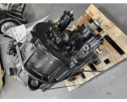 Oshkosh 21000 Transfer Case Assembly