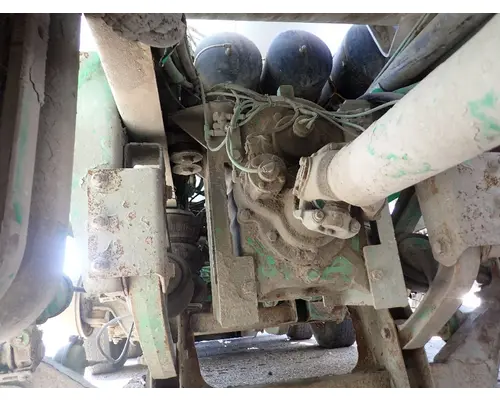 Transfer Case Assembly OSHKOSH 21000 Michigan Truck Parts