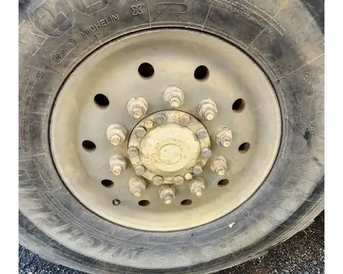 Spindle / Knuckle, Front Oshkosh S-series Complete Recycling Group LLC