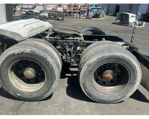 PACCAR  DX40 (MR2014P) Axle Housings (Rear)