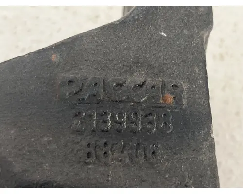 PACCAR 2139938 Engine Mounts