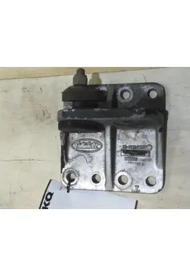 PACCAR 357 ENGINE MOUNTS, ENGINE (REAR)