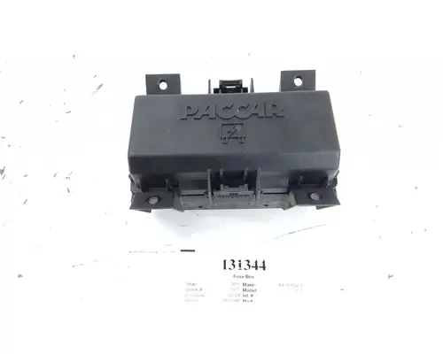 PACCAR 579 Fuse Box