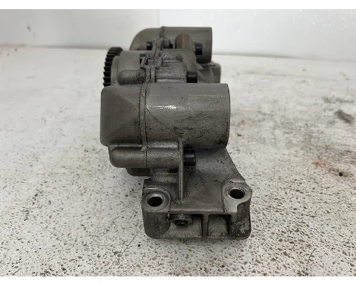 PACCAR 591121/02 Oil Pump