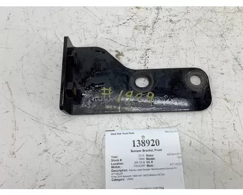 PACCAR A77-6022R Bumper Bracket, Front