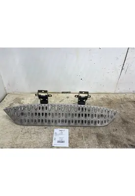 PACCAR A82-1107-100 Step